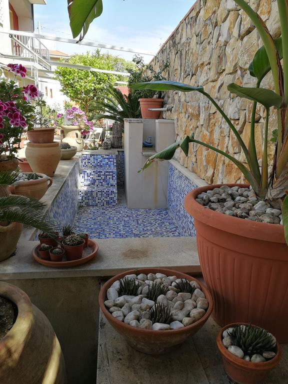 Il Giardino Dei Limoni Panzió Aci Castello Kültér fotó