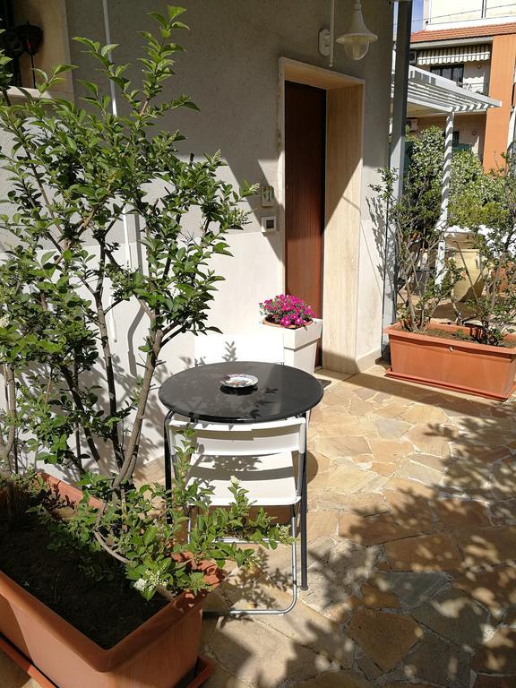 Il Giardino Dei Limoni Panzió Aci Castello Kültér fotó